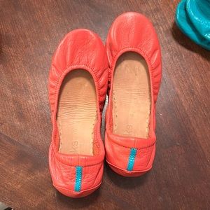 Tieks- Coral Size 6